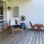 Villa Large Architect Designed In Centre Hamar