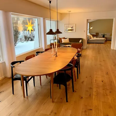 Large Architect Designed In Centre Willa Hamar (Hedmark)