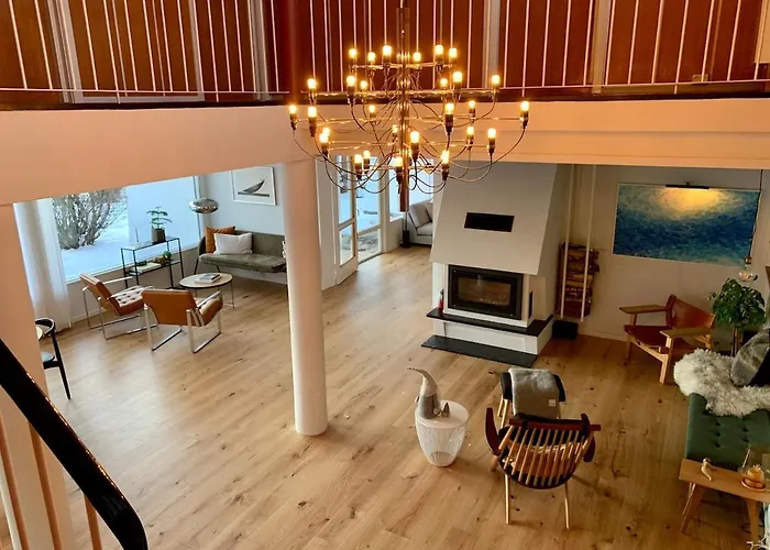 Vila Large Architect Designed In Centre Hamar (Hedmark)