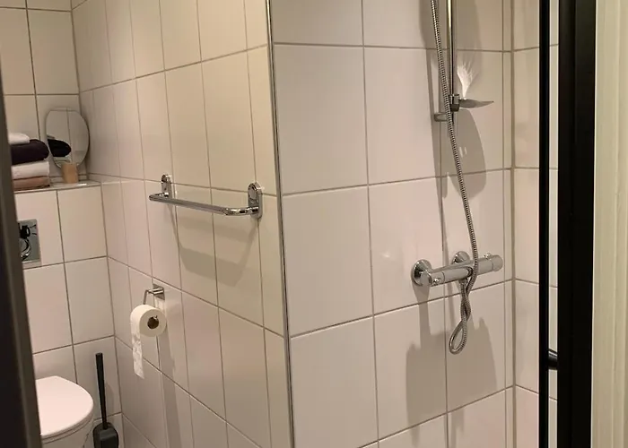 Vila Large Architect Designed In Centre Hamar (Hedmark)