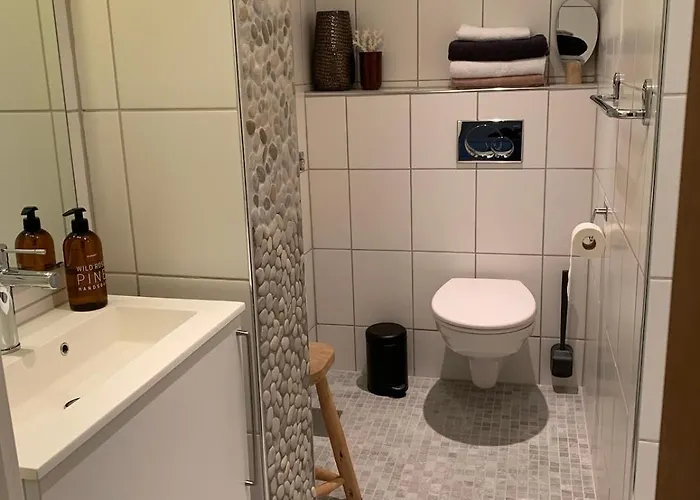 Large Architect Designed In Centre * Hamar (Hedmark)