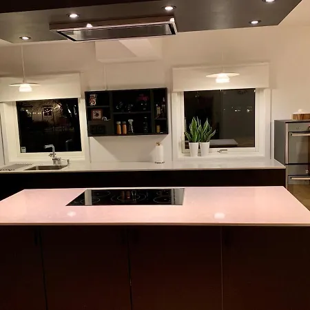 Large Architect Designed In Centre Villa