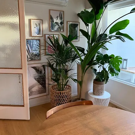 Large Architect Designed In Centre *